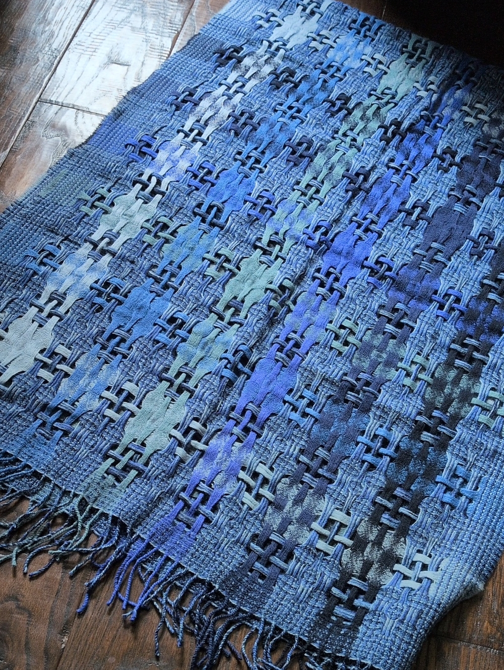 Italian Wool Handwoven Tonal Blue and Seafoam Green Flat Open Weave Scarf